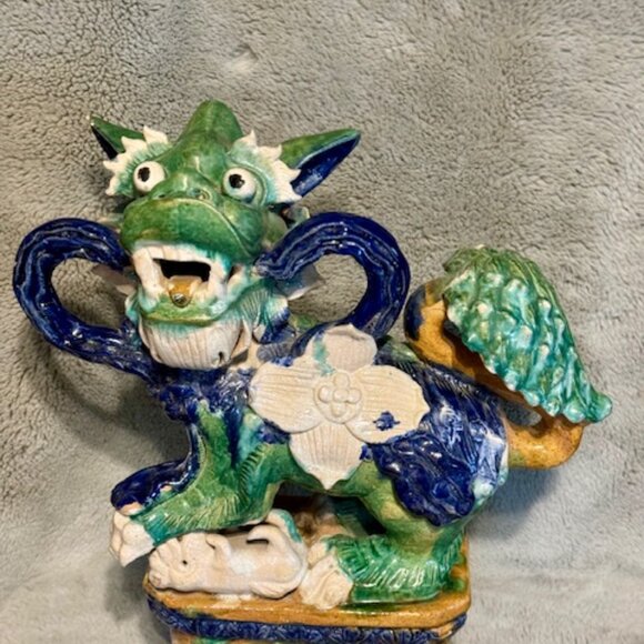 1930s Early 20th Century Foo Dog Sculpture - Picture 1 of 8
